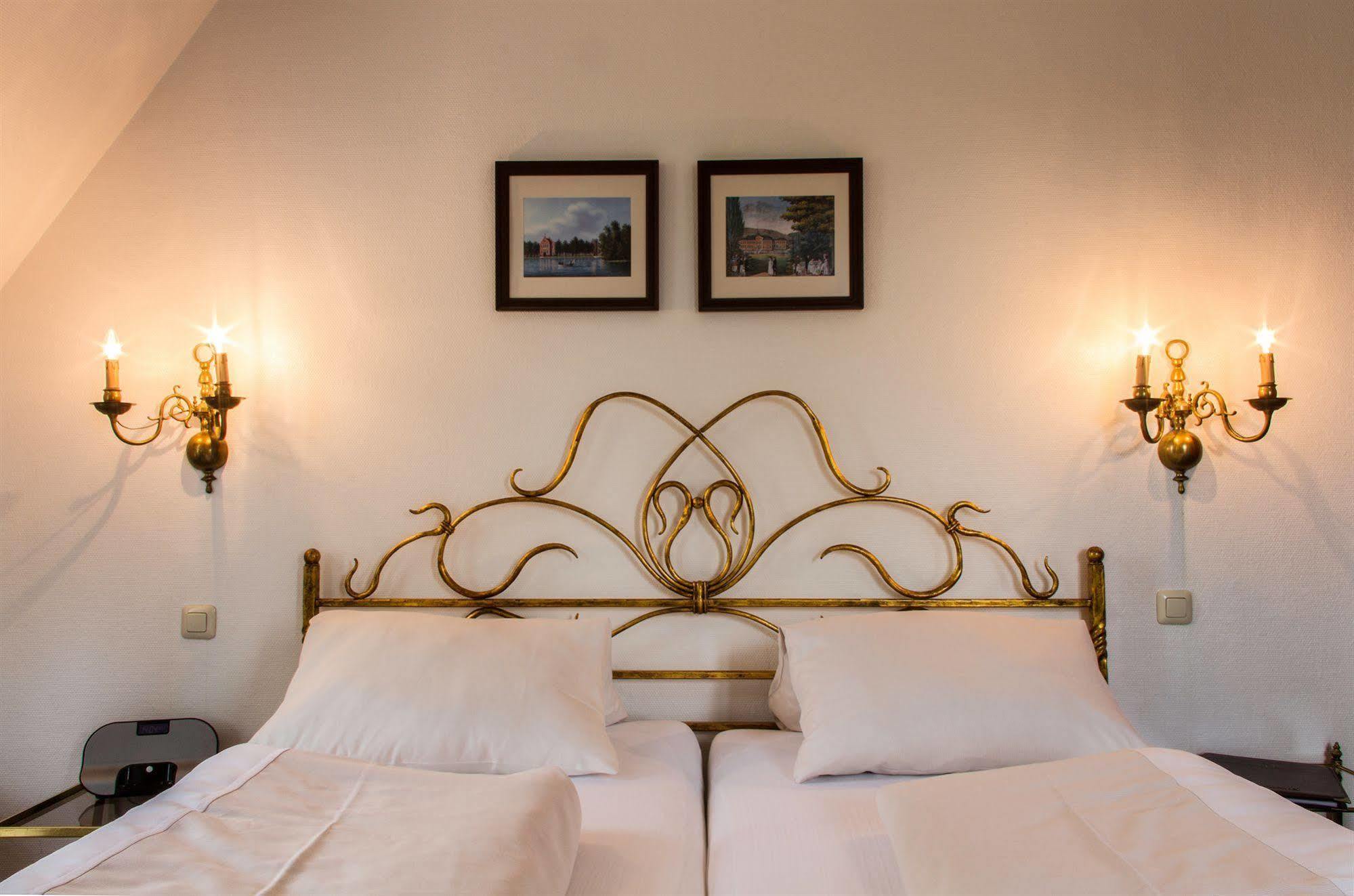 Laimer Hof Am Schloss Nymphenburg 3* München